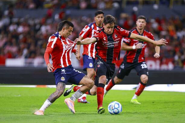 Chivas mantuvo el dominio pero no lo hizo efectivo / Mexsport