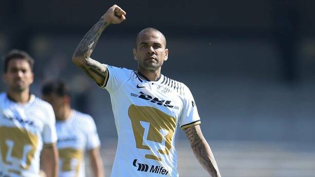 Dani Alves en un partido de Pumas (Imago7)