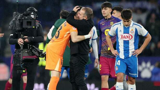 Joan García se robó las miradas en el Espanyol vs Barcelona (Reuters)
