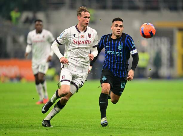 Inter de Milan ganó 3 a 1 en casa / Reuters