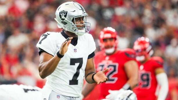 Los Raiders le complicaron a los Texans / Reuters