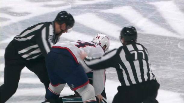 Reaves terminó noqueado | Captura de pantalla