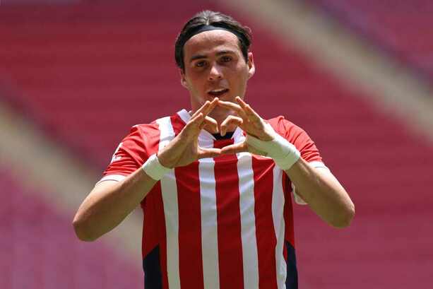 Teun Wilke podría hacer su debut con el primer equipo de Chivas (Foto: Imago7)