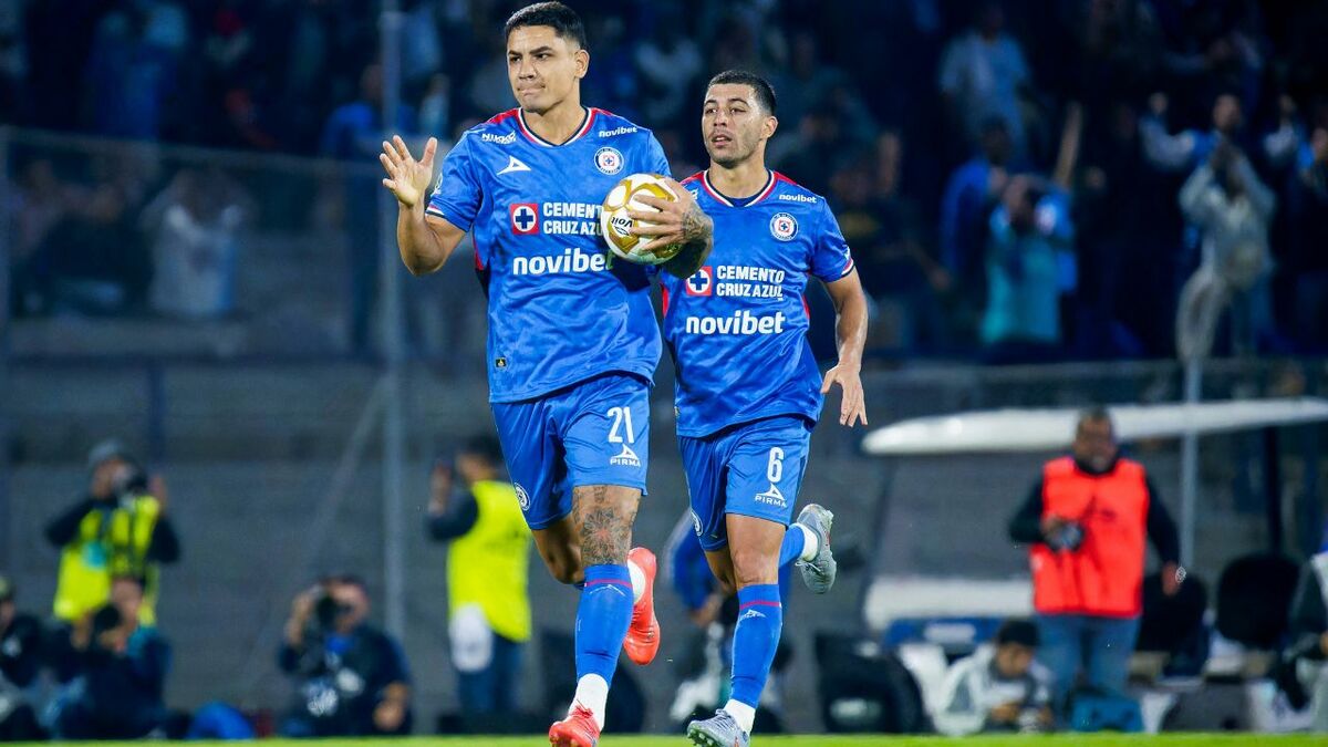 Cruz Azul se va del Olímpico Universitario (Imago7)