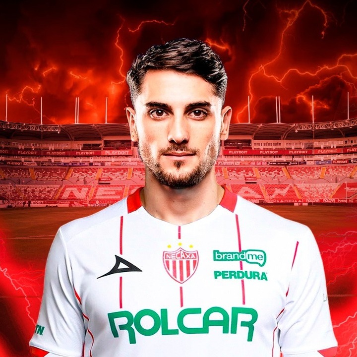 Julián Carranza es el refuerzo de lujo del Necaxa. (Foto: Tom Mendoza)