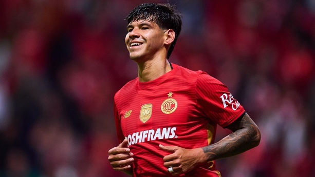 Robert Morales sigue entrenado con Toluca pese a rumores sobre su futuro (Mexsport)