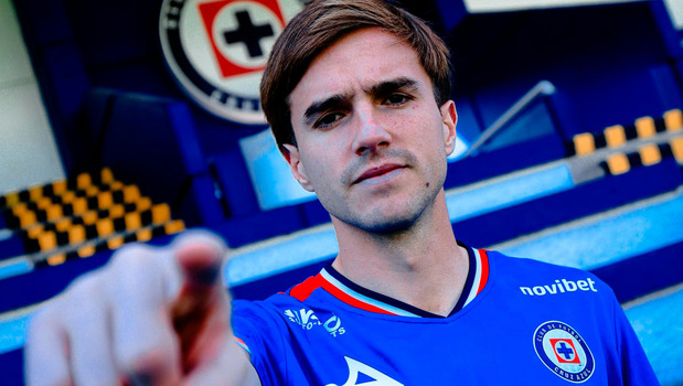 Palavecino fue presentado con el Cruz Azul. (Foto: X @CruzAzul)