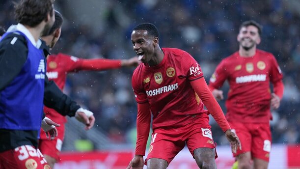 Helinho marcó un golazo para la victoria de Toluca en Monterrey (Imago7)