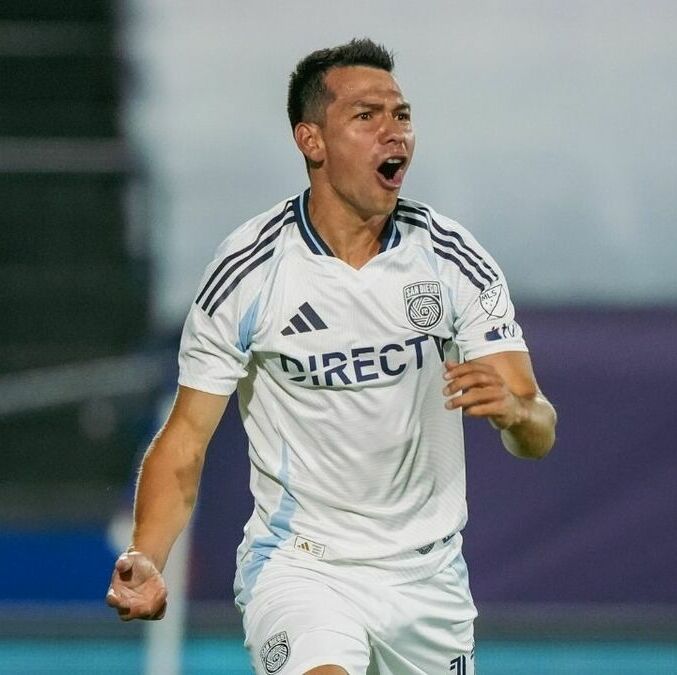 Chucky Lozano complica su salida del San Diego. (Foto: X @sandiegofc)