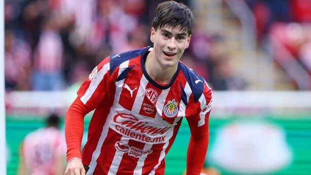 Armando González abrió el marcador del Chivas vs Gallos (Imago7)