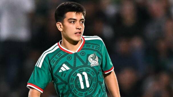 Andrés Guardadp pide reducir presión en Gil Mora / Mexsport