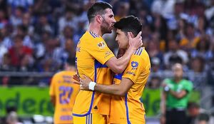 Nico Ibáñez se quedará con Tigres este torneo. (Foto: Mexsport)