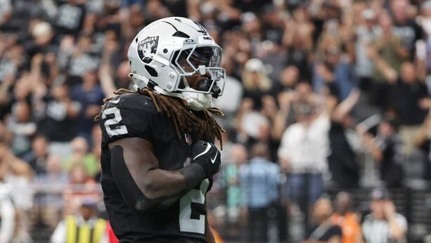Ashton Jeanty anotó para los Raiders (AFP)
