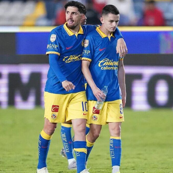 Diego Valdés y Álvaro Fidalgo, artífices del tricampeonato del América (Imago7)