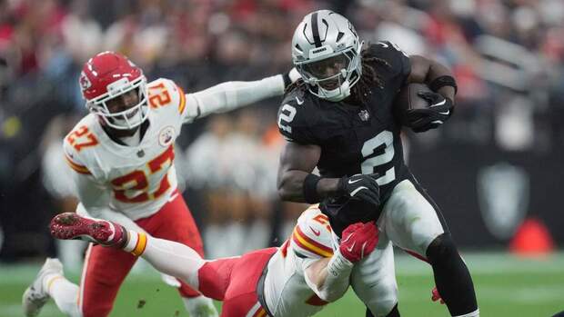 Las Vegas Raiders terminan la temporada con triunfo sobre Kansas City Chiefs (Reuters)