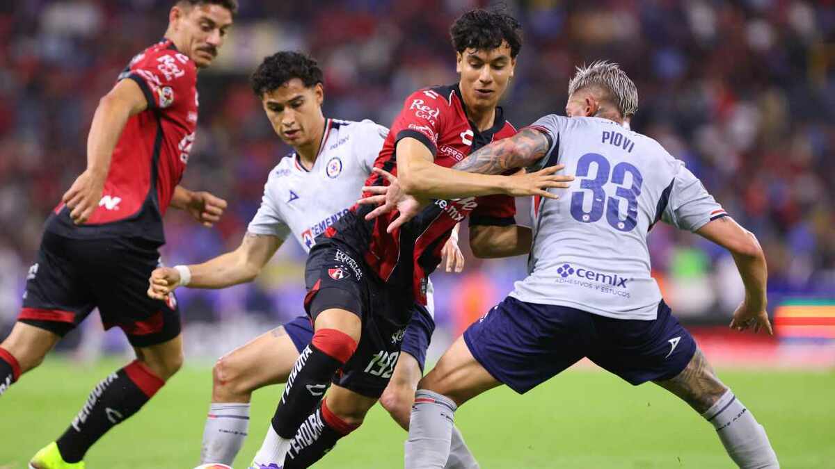 Cruz Azul y Atlas se enfrentan en el juego de la jornada (Imago7)