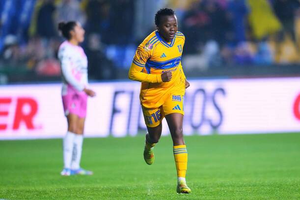 Kgatlana fue la encargada de empatar el marcador / Mexsport
