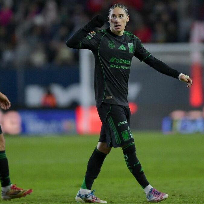 Marcelo Flores tuvo un buen inicio de torneo con Tigres (Mexsport)