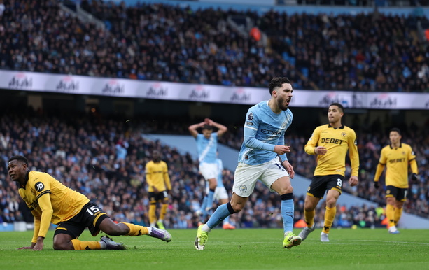 Marmoush celebra anotación del City (Fotografía: EFE)