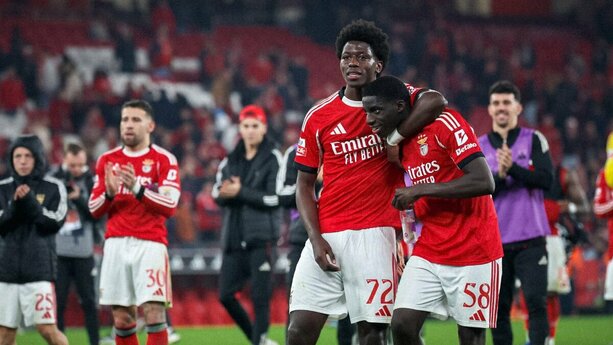 Benfica se mantiene peleando por la Liga de Portugal (@SLBenfica)