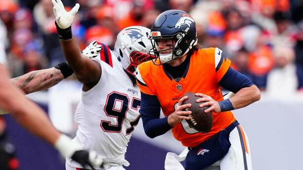 Jarrett Stidham comenzó muy bien en la Final de Conferencia (Reuters)