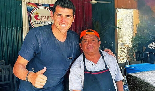 Iker Casillas visitó una taquería en Akumal, Quintana Roo. (IG @IkerCasillas)