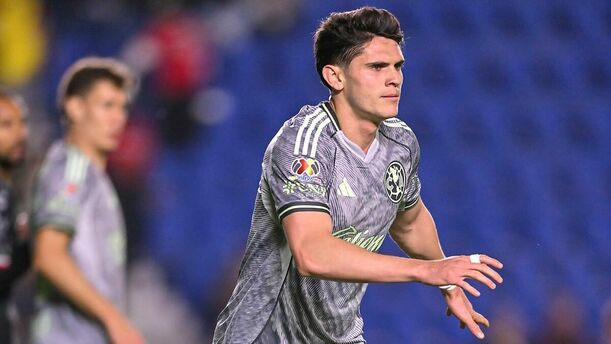 Israel Reyes en el duelo ante San Luis (Imago7)