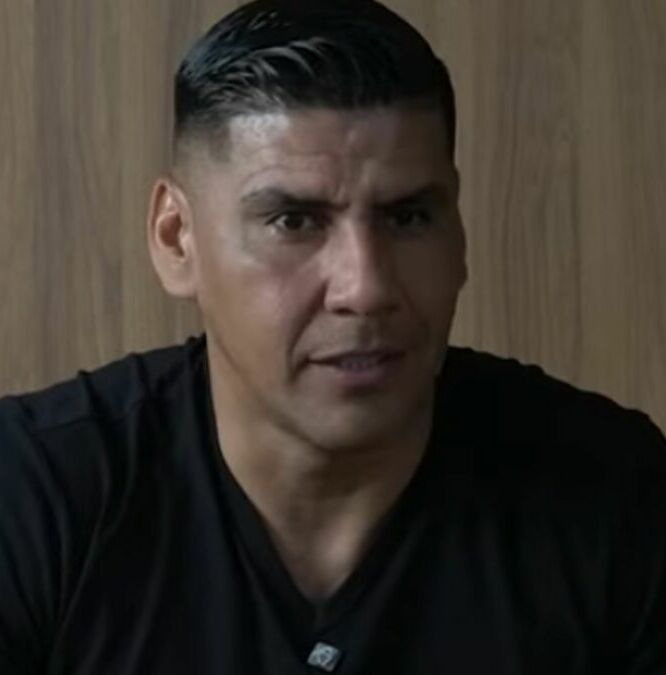 Carlos Salcido cuenta cómo compró su primera casa. (Foto: captura de pantalla)
