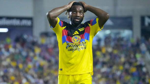 Allan Saint-Maximin, delantero del América (Imago7)