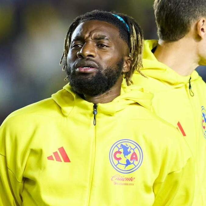 Allan Saint-Maximin manda mensaje en redes sociales por racismo contra sus hijos (Mexsport)