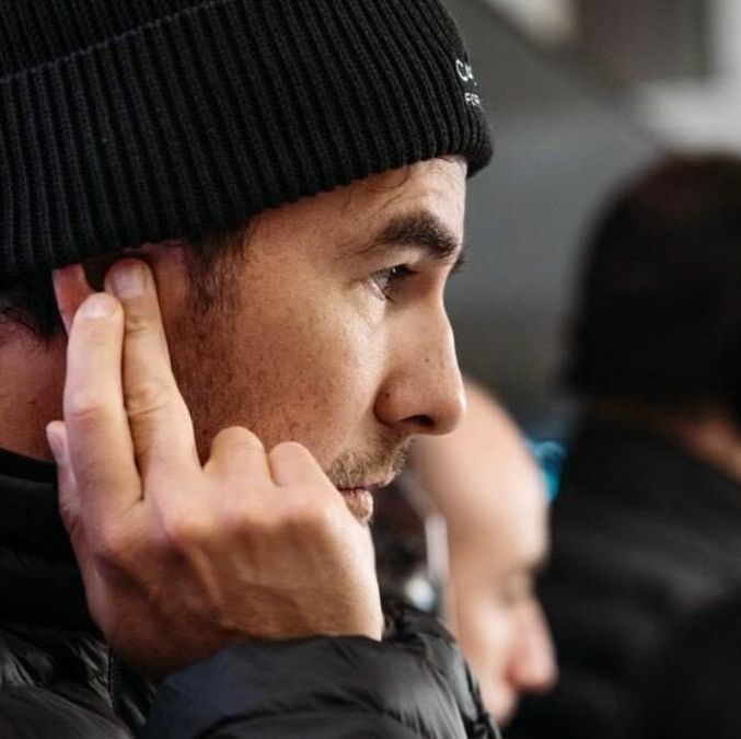 Checo Pérez sigue trabajando con su Cadillac. (Foto: X @SChecoPerez)