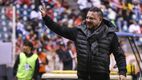 Antonio Mohamed confirmó que compañeros le cedieron penal a Sebastián Córdova (Imago7)