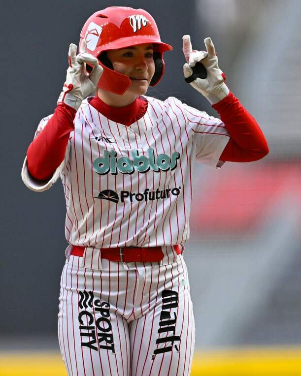 Diablos Rojos se llevó el triunfo sobre Sultanes