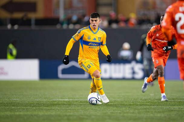 Para top Forge vs Tigres