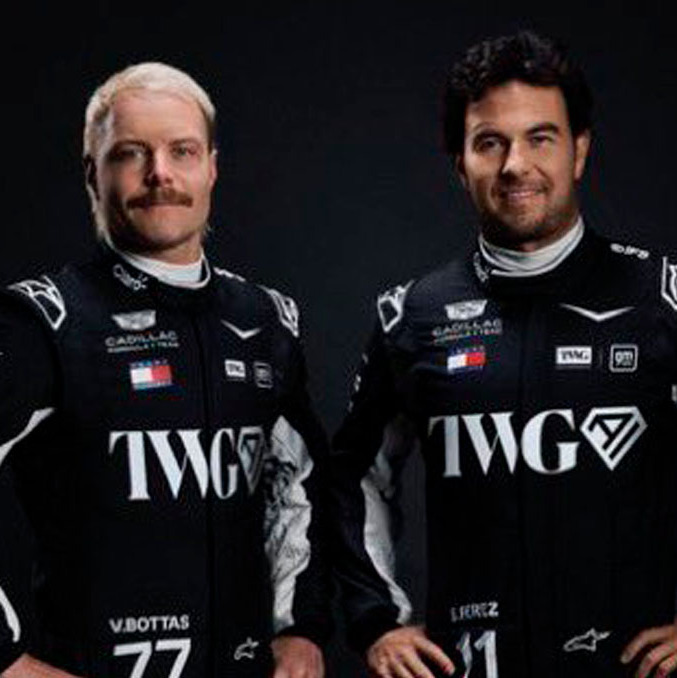 Bottas y Checo Pérez con el nomex que utilizarán en 2026. (Foto: X Cadillac)