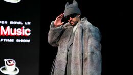 Bad Bunny en la conferencia de prensa previa al Super Bowl (Reuters)