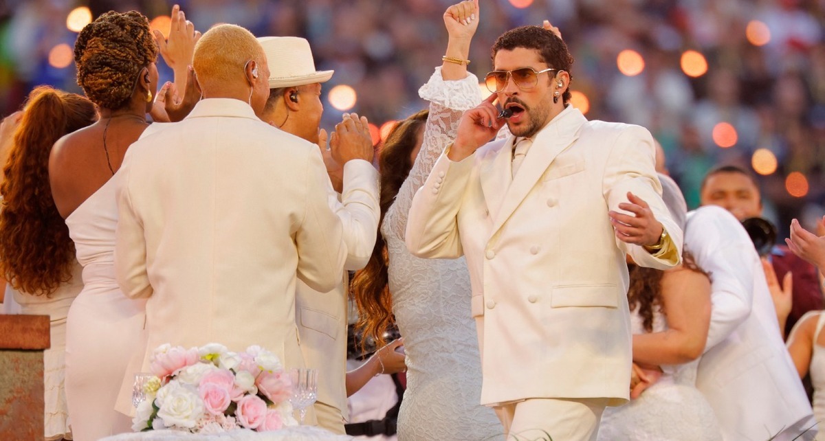 Bad Bunny se presentó en el show de medio tiempo del Super Bowl LX (Reuters)