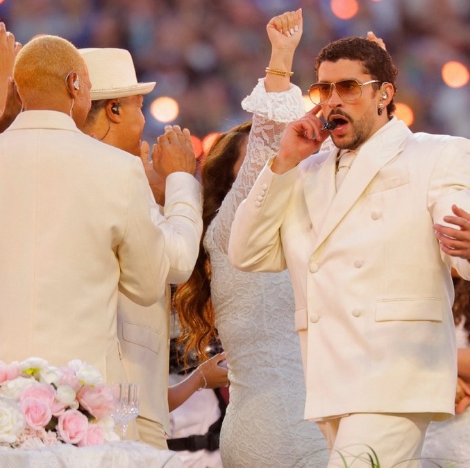 Bad Bunny se presentó en el show de medio tiempo del Super Bowl LX (Reuters)