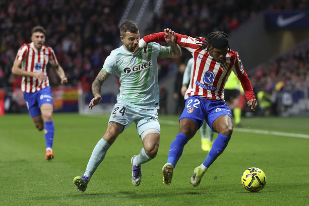 Betis consiguió un gran triunfo en el Metropolitano (Fotografía: EFE)