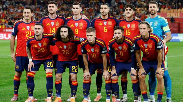 La Selección de España antes de un partido (Reuters)