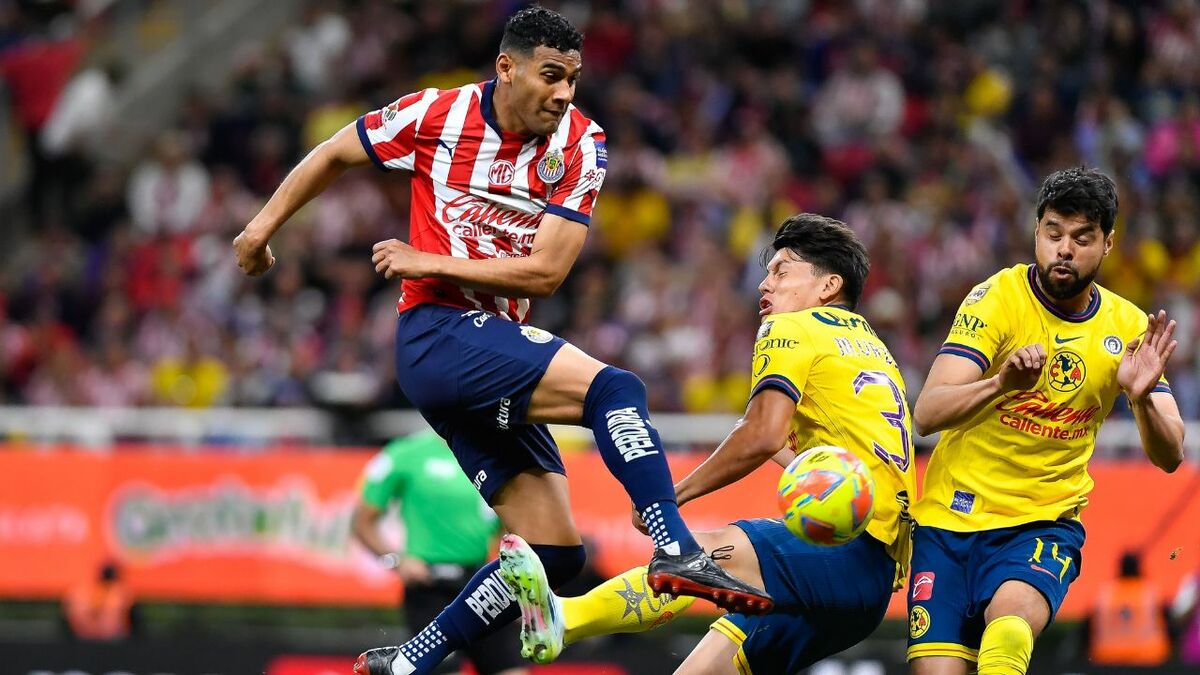 Chivas está en mejor posición que América. (Foto: Mexsport)