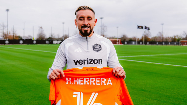 Héctor Herrera fue presentado con el Dynamo. (Foto: @HoustonDynamo)