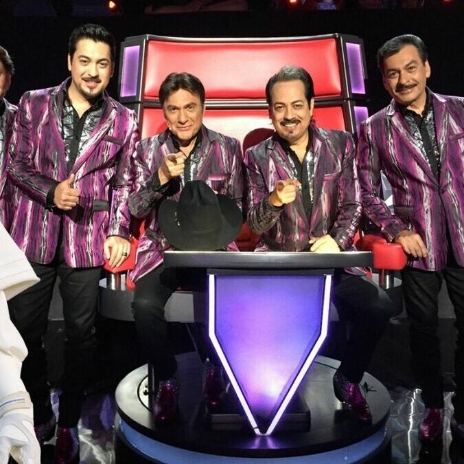 Tigres del Norte está contento por lo que hizo Bad Bunny en el Super Bowl. (Foto: Especial)