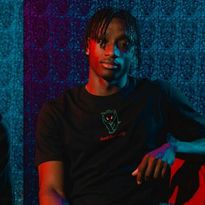 Una de las playeras de la colección del Sunderland (Especial)