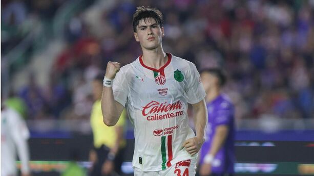 Armando González está a un gol del liderato (Imago7)