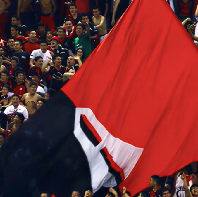 Afición del Atlas se ha visto involucrada en actos violentos. (Foto: Especial)