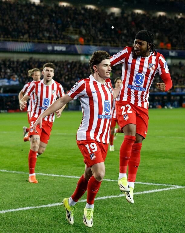 Celebración de gol de Julián Álvarez ante el Brujas (Imago7)