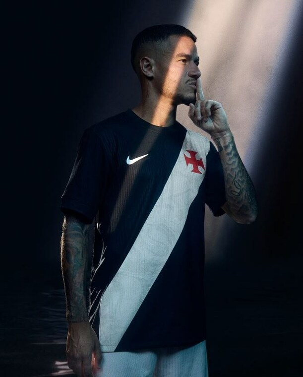 Coutinho será agente libre (Instagram @phil.coutinho)