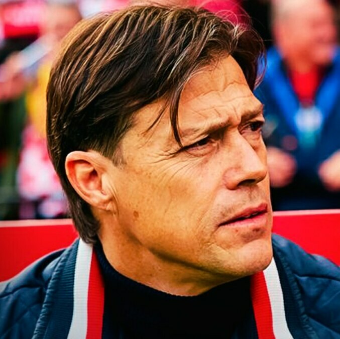 Matías Almeyda fue sancionado siete partidos (Facebook @sevillafc)