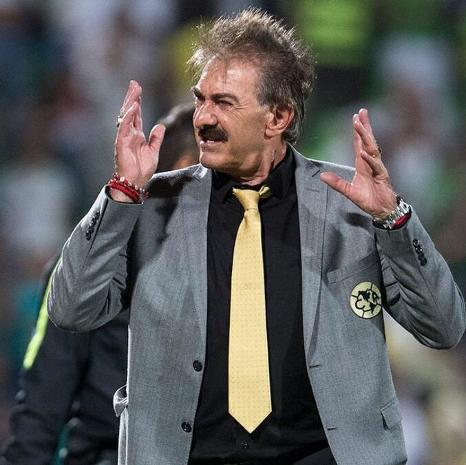 Ricardo La Volpe tras un partido de América (Mexsport)